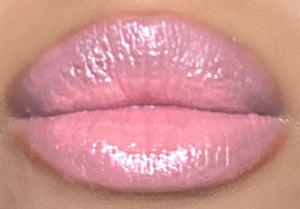 The “Allure” Gloss Bomb